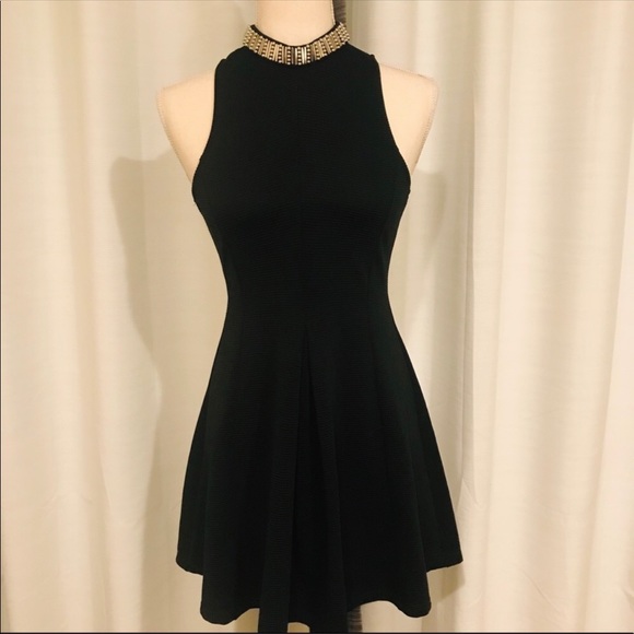 Black Topshop Sleeveless Dress - Picture 2 of 6